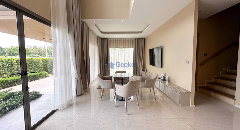 For rent 4 bedrooms house in East Pattaya, Pattaya