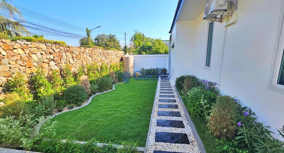 For sale 3 ベッドルーム house in Huay Yai, Pattaya