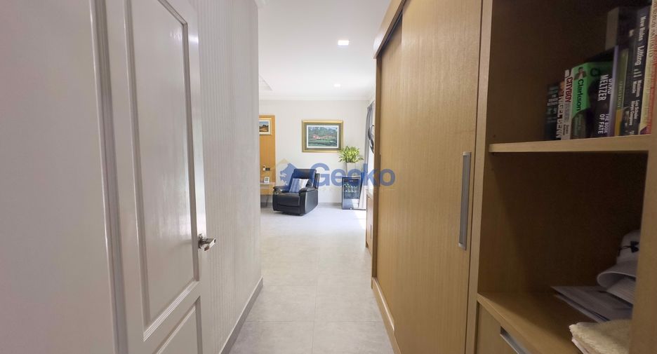 Haus zum Kauf mit 4 Zimmer in Huay Yai, Pattaya