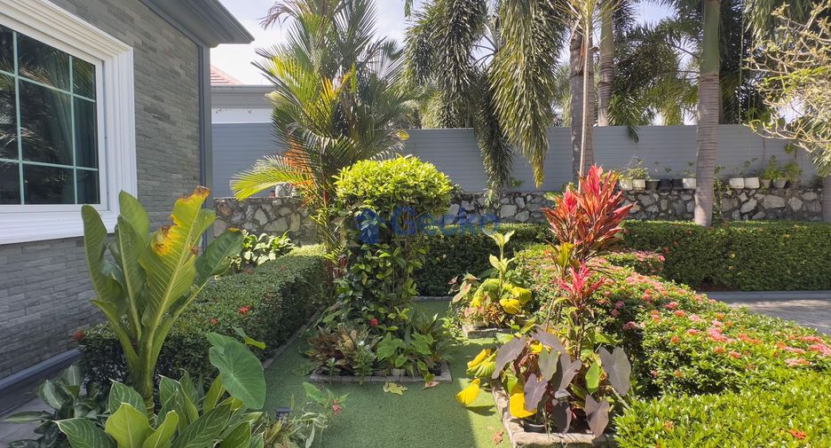 Haus zum Kauf mit 4 Zimmer in Huay Yai, Pattaya