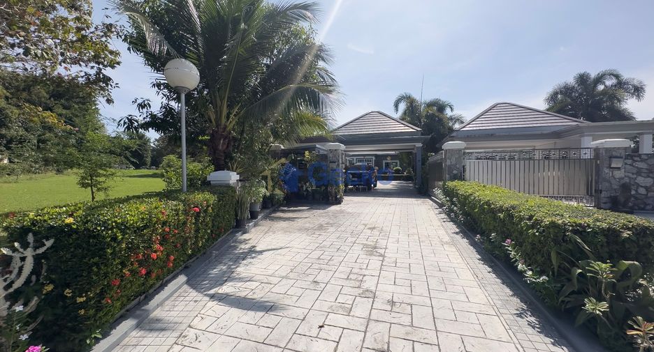 Haus zum Kauf mit 4 Zimmer in Huay Yai, Pattaya