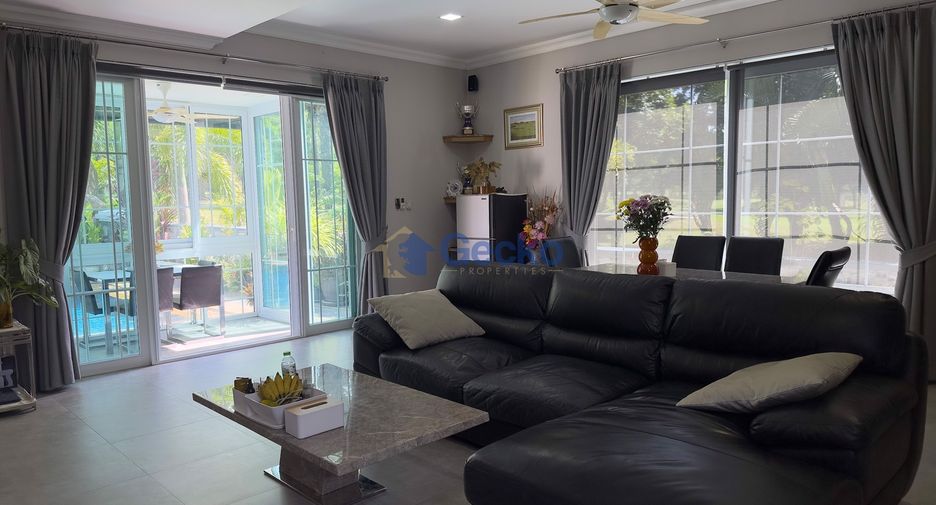 Haus zum Kauf mit 4 Zimmer in Huay Yai, Pattaya