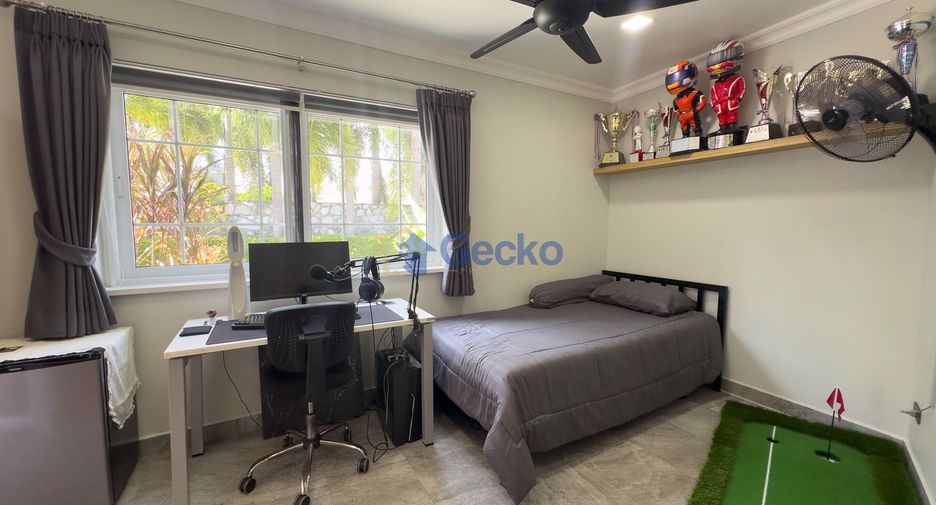 Haus zum Kauf mit 4 Zimmer in Huay Yai, Pattaya
