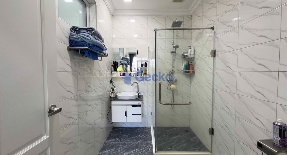 Haus zum Kauf mit 4 Zimmer in Huay Yai, Pattaya