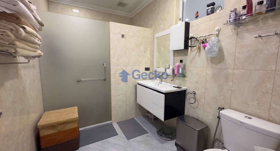 Haus zum Kauf mit 4 Zimmer in Huay Yai, Pattaya