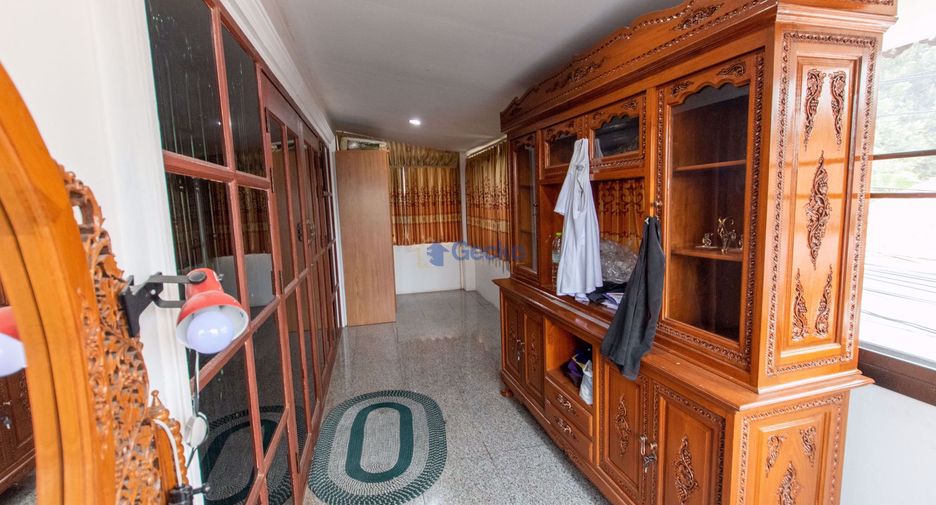 For sale 5 bedrooms house in Jomtien, Pattaya