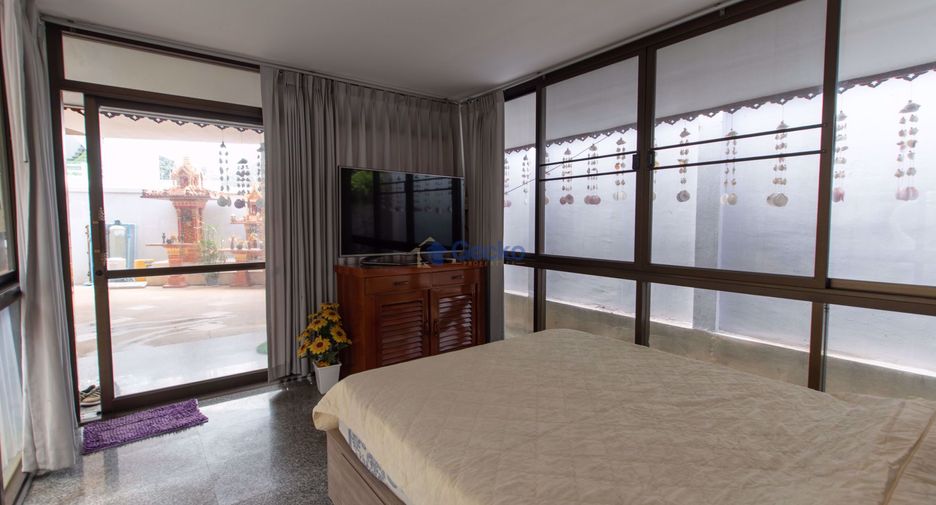 For sale 5 bedrooms house in Jomtien, Pattaya