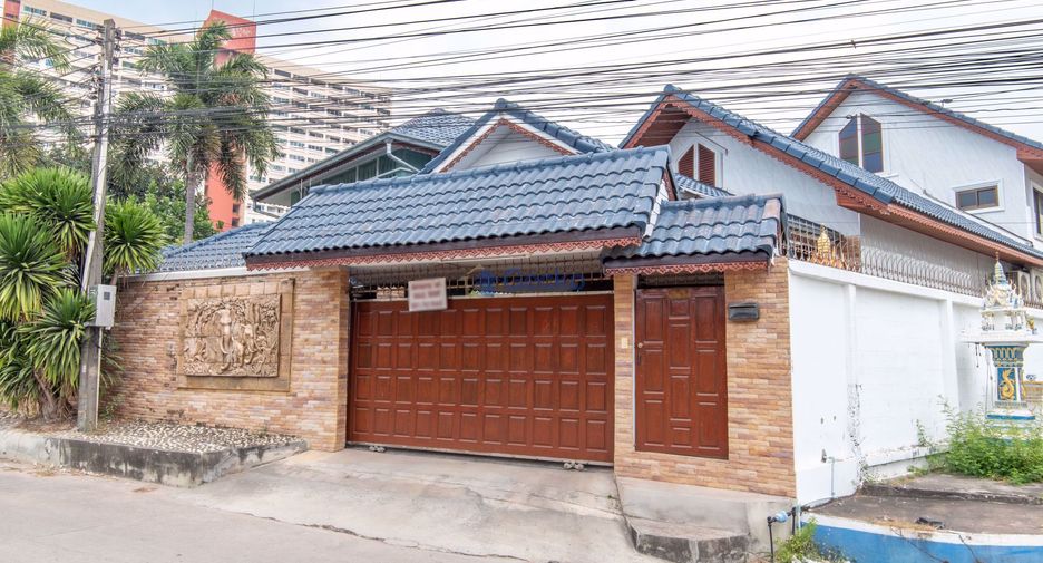 For sale 5 bedrooms house in Jomtien, Pattaya