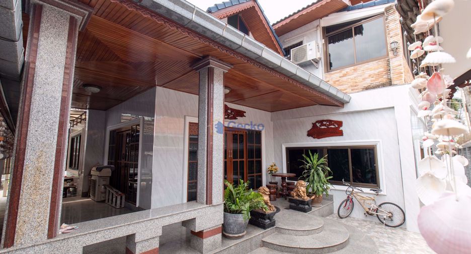 For sale 5 bedrooms house in Jomtien, Pattaya