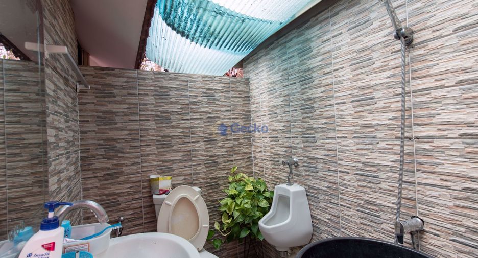 For sale 5 bedrooms house in Jomtien, Pattaya