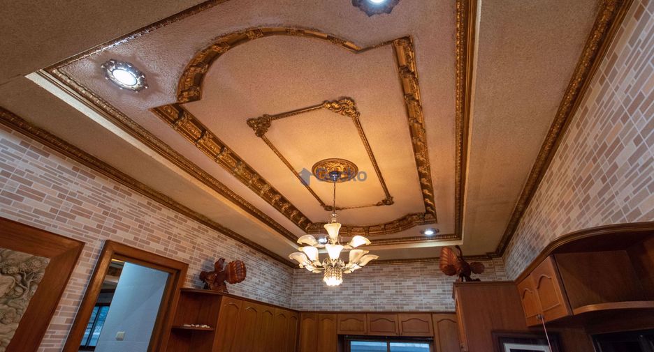 For sale 5 bedrooms house in Jomtien, Pattaya