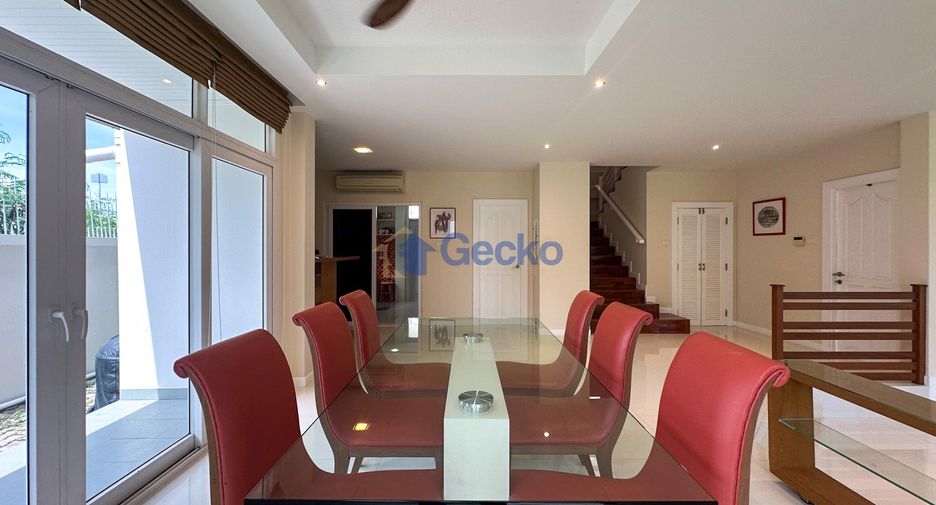 Haus zum Kauf mit 4 Zimmer in Bang Lamung, Chonburi