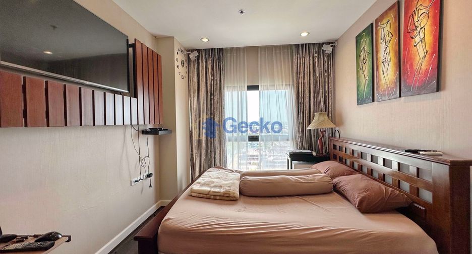 For rent 2 bedrooms condo in Pratumnak, Pattaya