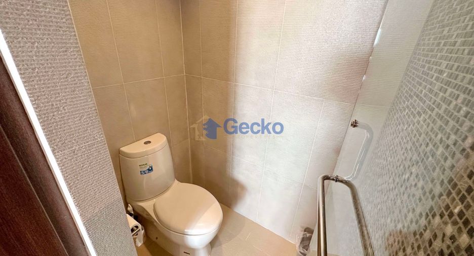 For rent 2 bedrooms condo in Pratumnak, Pattaya
