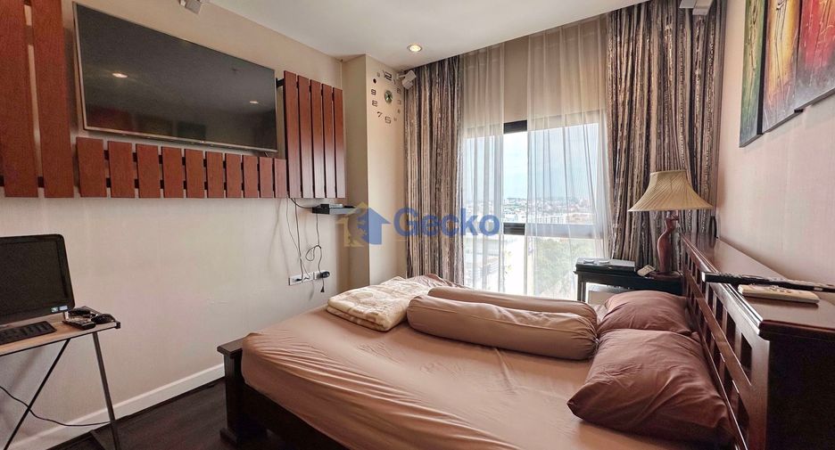 For rent 2 bedrooms condo in Pratumnak, Pattaya