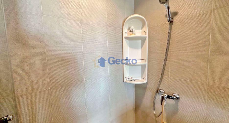For rent 2 bedrooms condo in Pratumnak, Pattaya