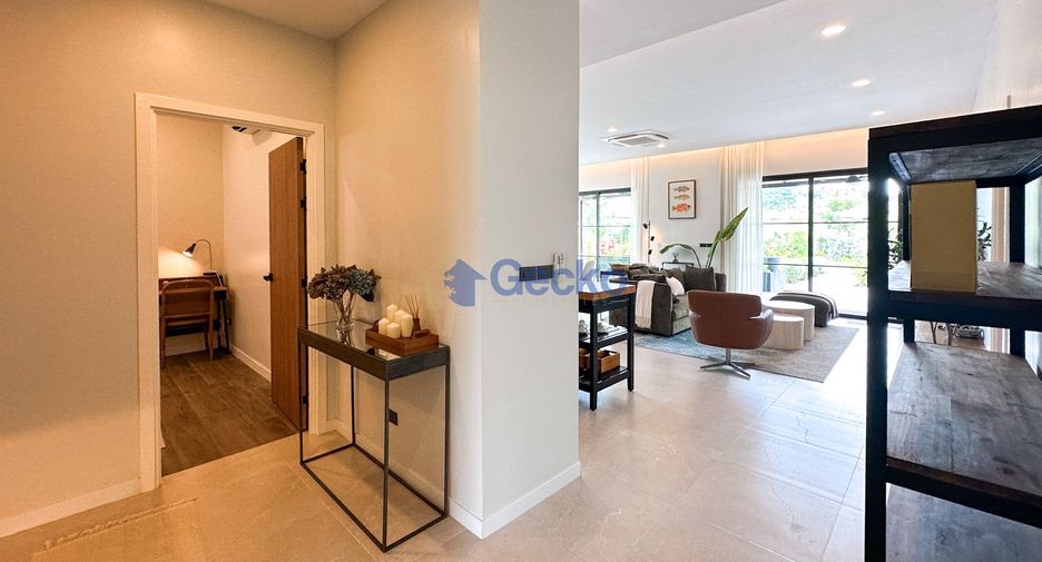 For sale 3 bedrooms house in East Pattaya, Pattaya