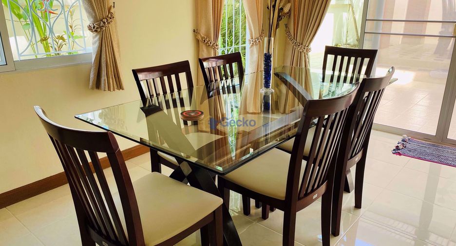 Casa en venta de 3 habitaciones en Bang Lamung, Chonburi