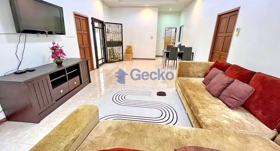 Casa en alquiler de 3 habitaciones en Jomtien, Pattaya