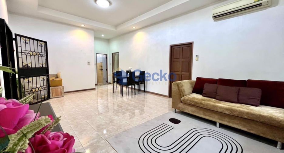 Casa en alquiler de 3 habitaciones en Jomtien, Pattaya