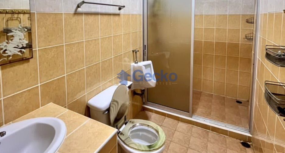 Casa en alquiler de 3 habitaciones en Jomtien, Pattaya