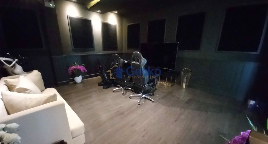 For sale 1 bed condo in Sattahip, Chonburi