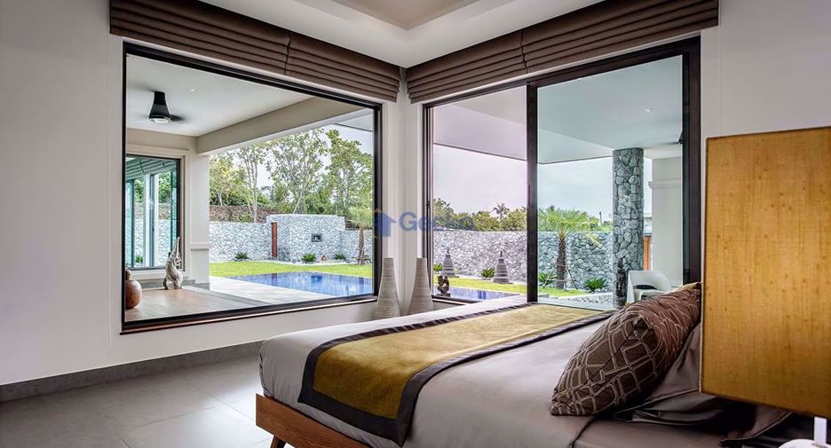 For sale 3 bedrooms house in East Pattaya, Pattaya