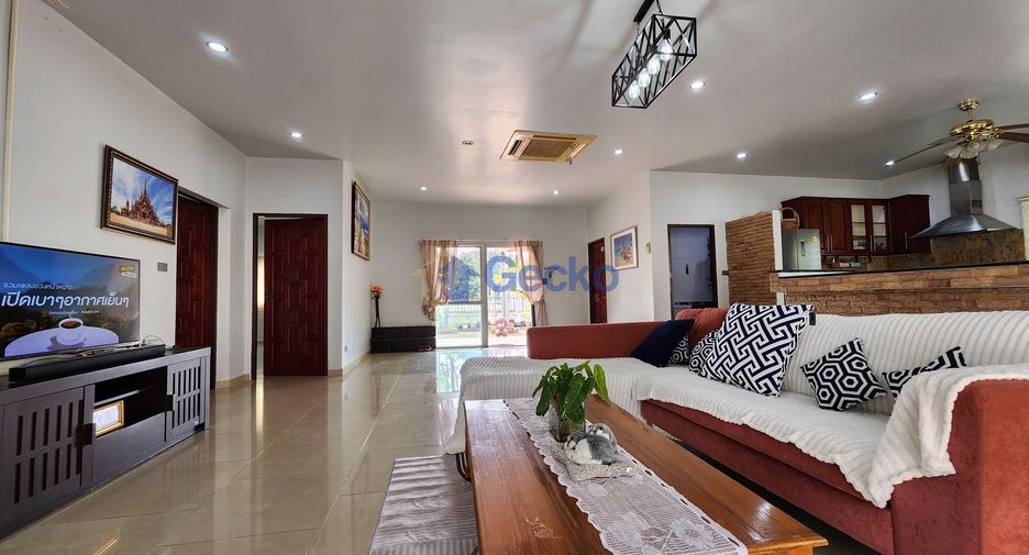 For rent and for sale 3 bedrooms house in East Pattaya, Pattaya