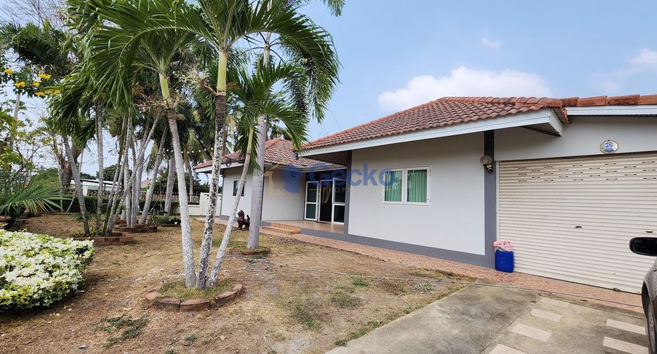 For rent and for sale 3 bedrooms house in East Pattaya, Pattaya