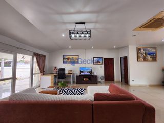For rent and for sale 3 bedrooms house in Bang Lamung, Chonburi