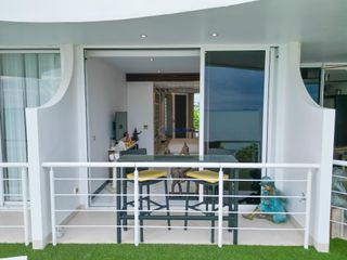 For sale 3 bedrooms condo in Na Jomtien, Pattaya
