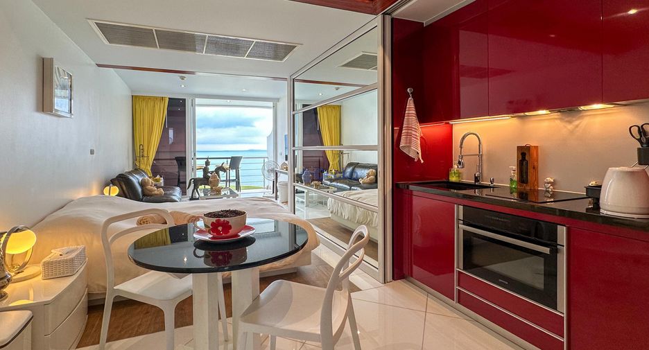 For sale 3 bedrooms condo in Sattahip, Chonburi