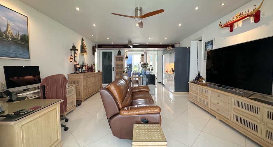 For sale 3 bedrooms condo in Sattahip, Chonburi