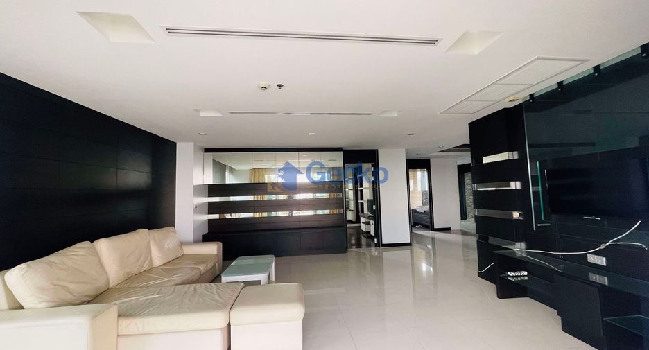 For sale 2 bedrooms condo in North Pattaya, Pattaya
