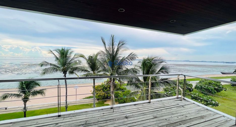 For sale 2 bedrooms condo in North Pattaya, Pattaya