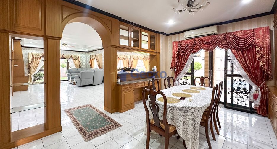 À vendre 5 chambres maison à East Pattaya, Pattaya