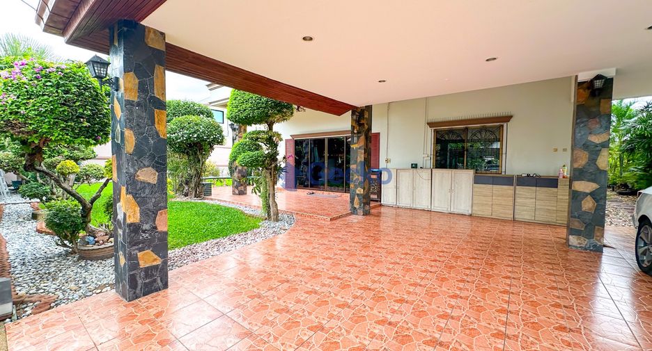À vendre 5 chambres maison à East Pattaya, Pattaya
