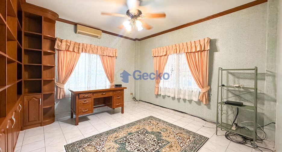 À vendre 5 chambres maison à East Pattaya, Pattaya
