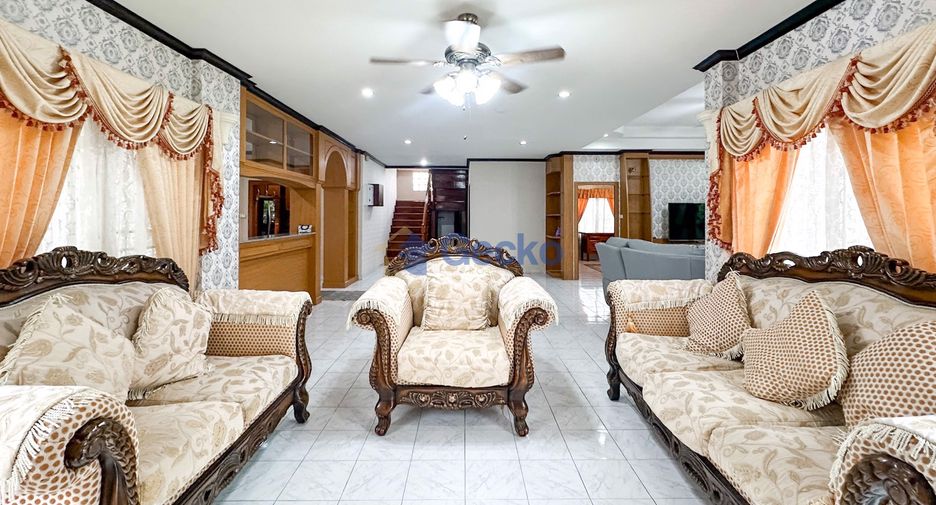 À vendre 5 chambres maison à East Pattaya, Pattaya