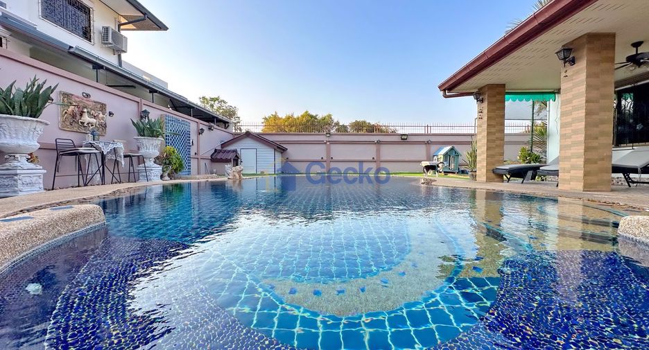 À vendre 5 chambres maison à East Pattaya, Pattaya