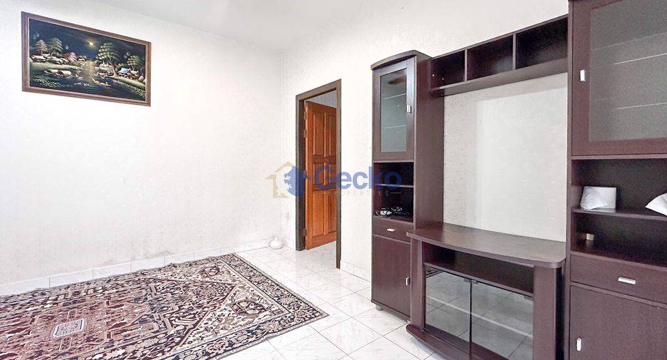 À vendre 5 chambres maison à East Pattaya, Pattaya