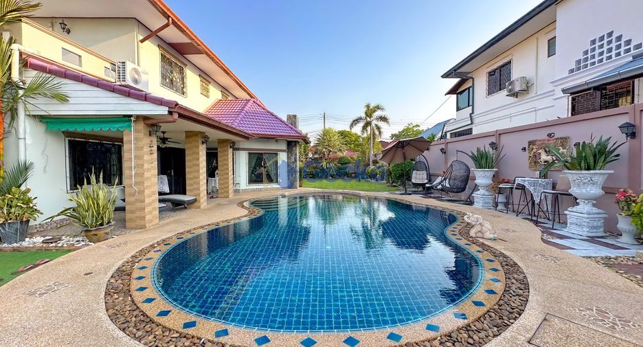 À vendre 5 chambres maison à East Pattaya, Pattaya