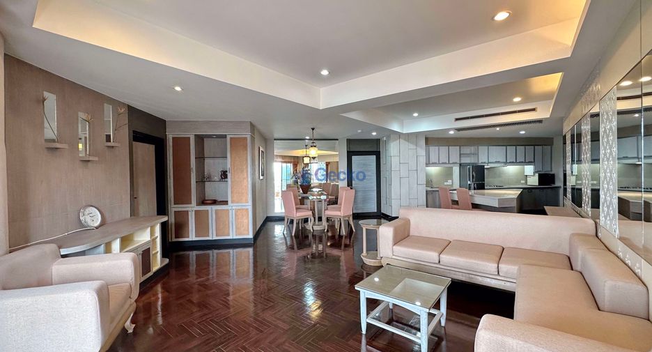 À vendre 3 chambres condo à North Pattaya, Pattaya