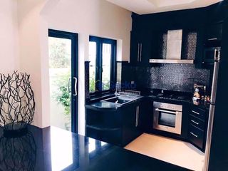 For rent and for sale 3 bedrooms house in Na Jomtien, Pattaya