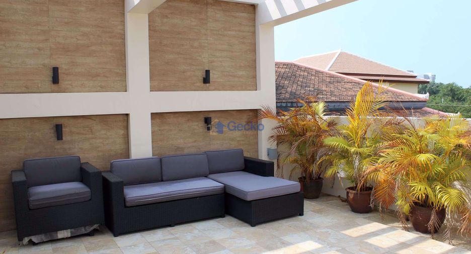À louer et à vendre 4 chambres maison à Jomtien, Pattaya