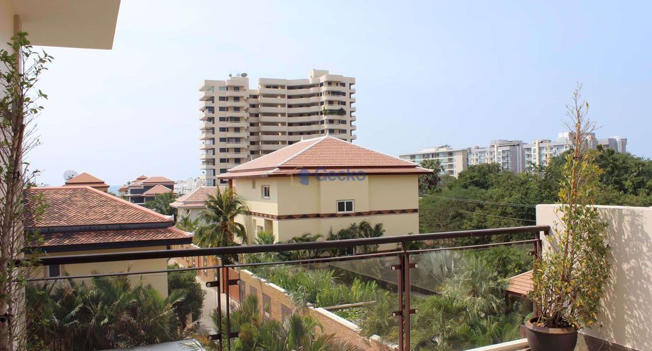À louer et à vendre 4 chambres maison à Jomtien, Pattaya