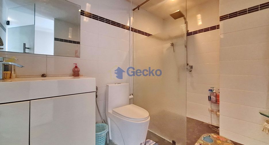 À louer et à vendre 2 chambres condo à Bang Lamung, Chonburi