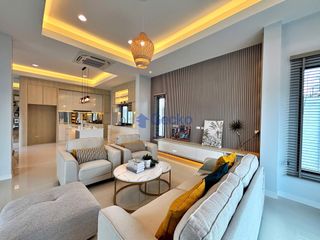 For sale 3 bedrooms house in Bang Lamung, Chonburi