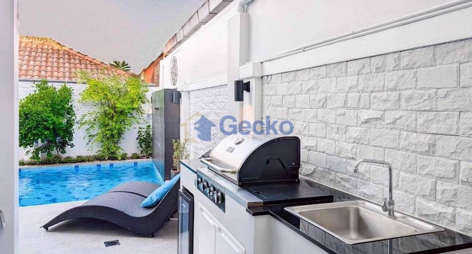 For rent そして for sale 5 ベッドルーム house in Bang Lamung, Chonburi