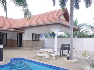 À louer 3 chambres maison à Bang Lamung, Chonburi